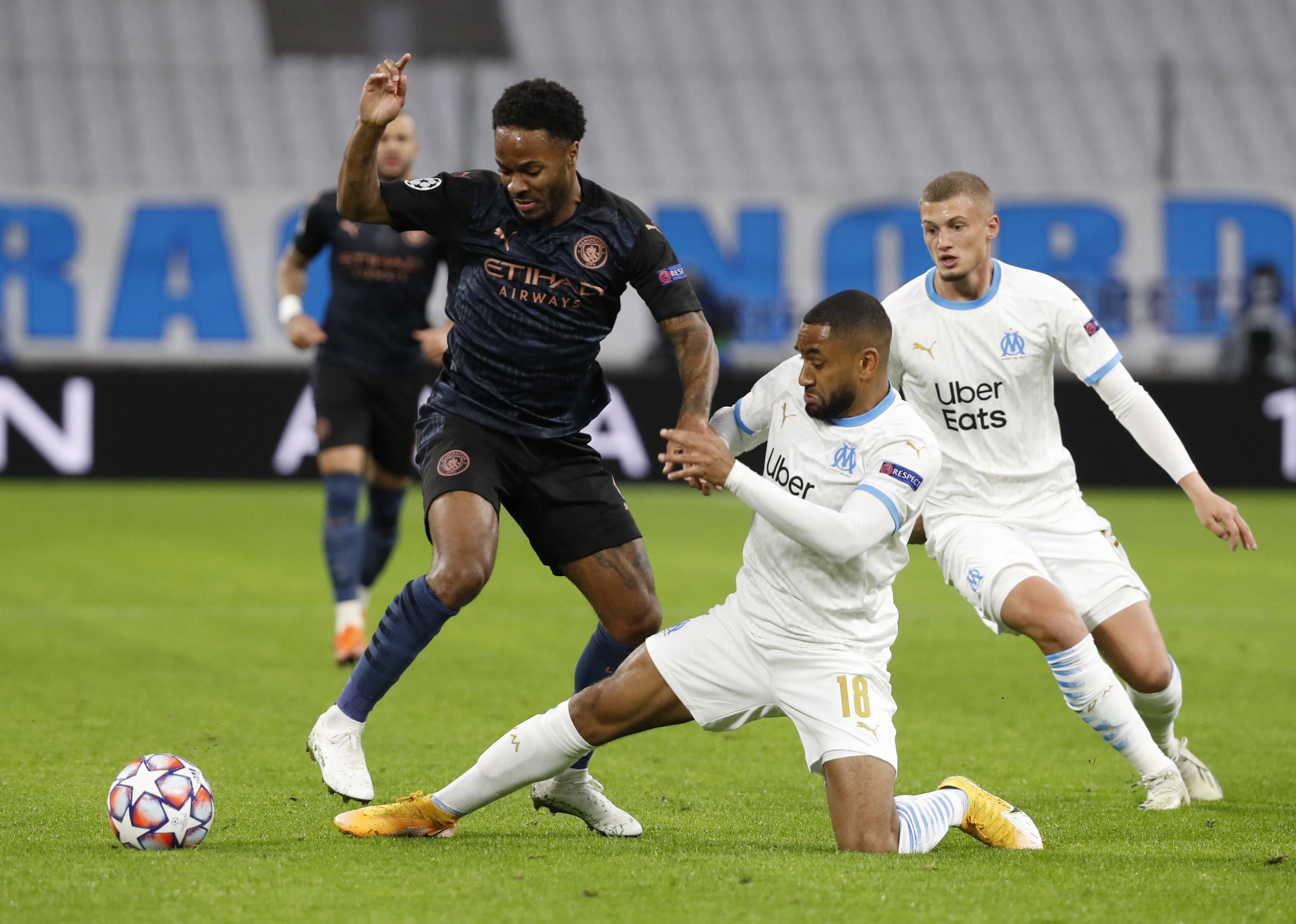 jinnianhui-包含今晚巴黎圣日耳曼备战德国杯，伤情更新细节曝光，话题不断，赛程密集仍需轮换的词条