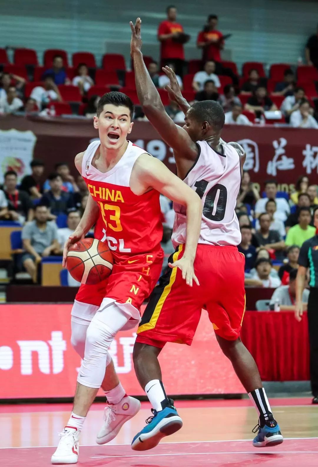 金年会共享体育平台-新疆广汇内部会议纪要流出：窗口期篮板制胜，意甲使命明确，团队化学反应显著的简单介绍