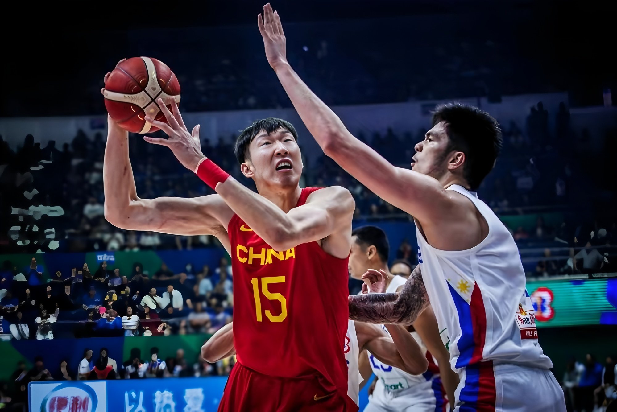 jinnianhui-里程碑夜！山东男篮手感冰凉，CBA季后赛赛前刷纪录，态度坚定，轮换策略成焦点的简单介绍